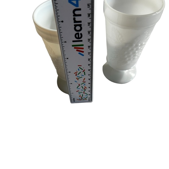 TWO VINTAGE WHITE MILK GLASS GRAPEVINE  PEDESTAL BASE - Picture 8 of 12